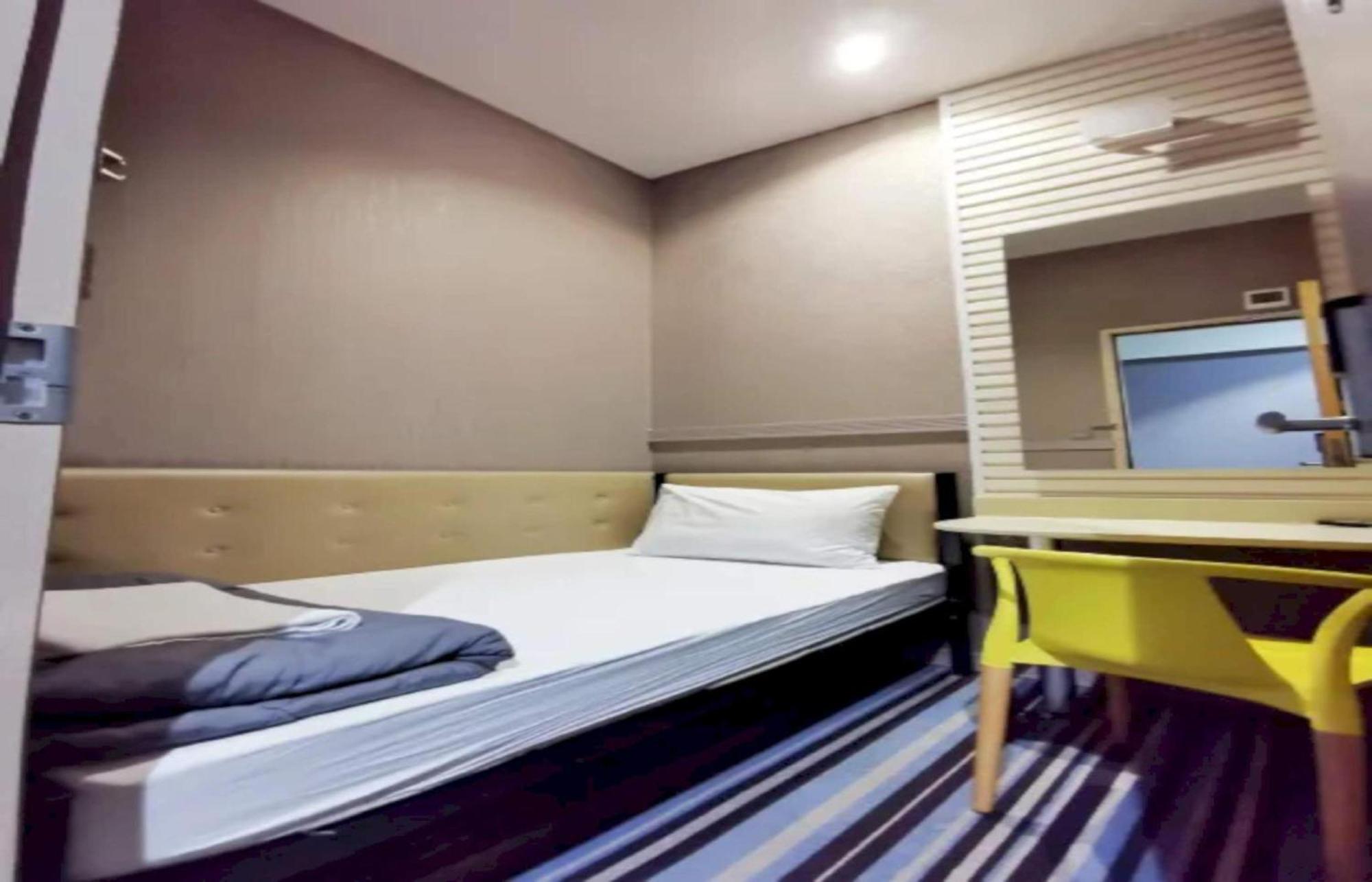 Capital O 75451 Podstel Hostel בנגקוק מראה חיצוני תמונה